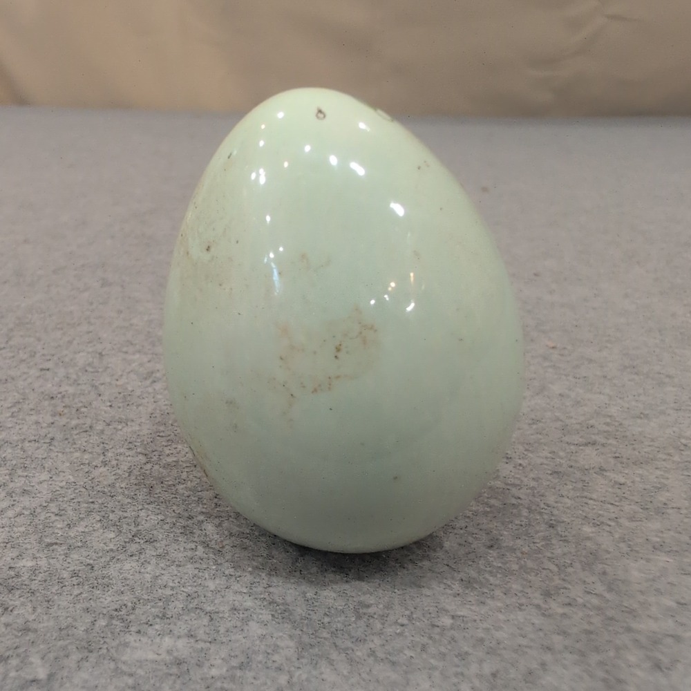 Vintage Floral Ceramic Decorative Egg Pale Green Rose Pattern Ornament - Picture 2 of 4